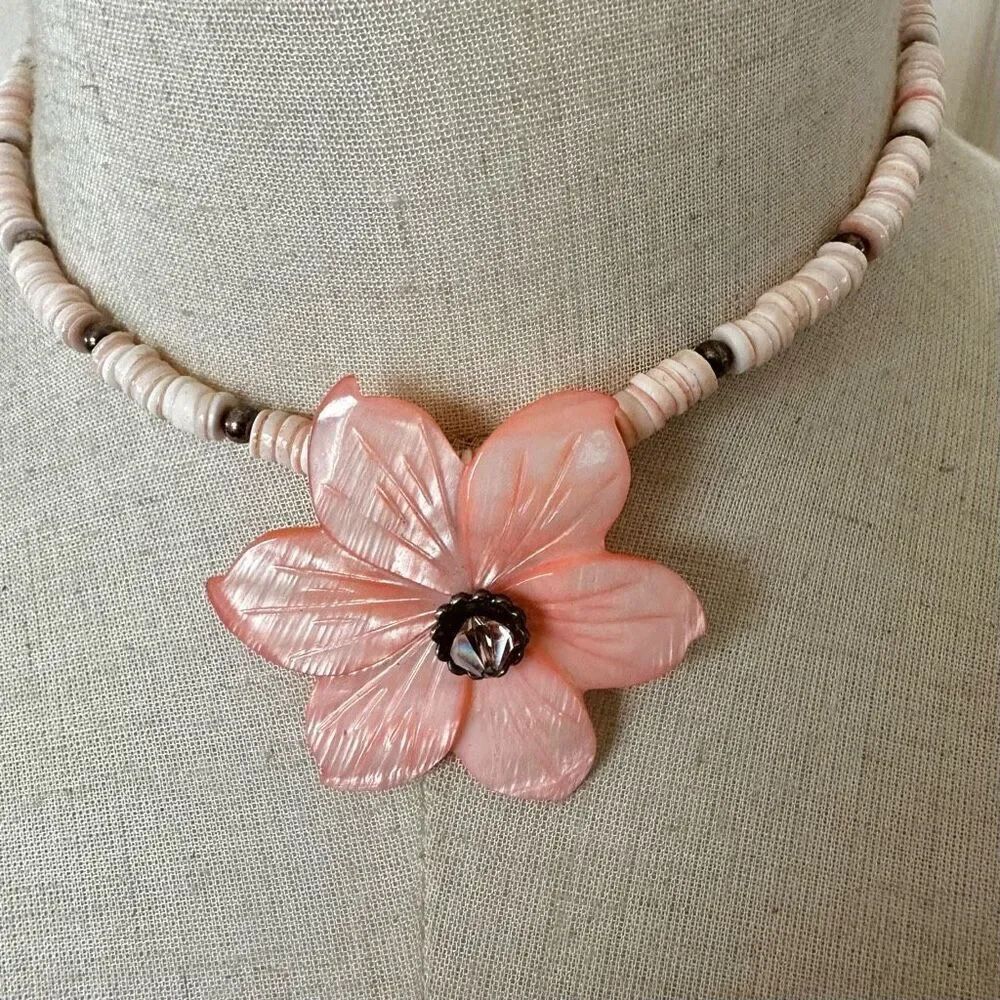 Sterling silver pink abalone flower beaded necklace